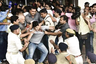 RJD Leader Tejashwi Blames Media For Scuffle After Cabinet Meeting