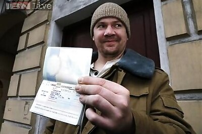 Greenpeace activists allowed to leave Russia