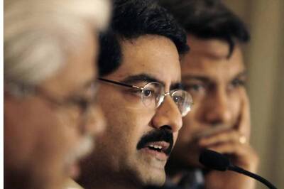 Govt Should Provide Strong Stimulus Package for Economy, Says Kumar Mangalam Birla