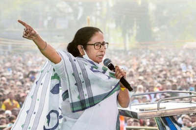 Game on in Bengal: As BJP Sets Attacking Field, Mamata Must Play Captain's Knock to Win Test