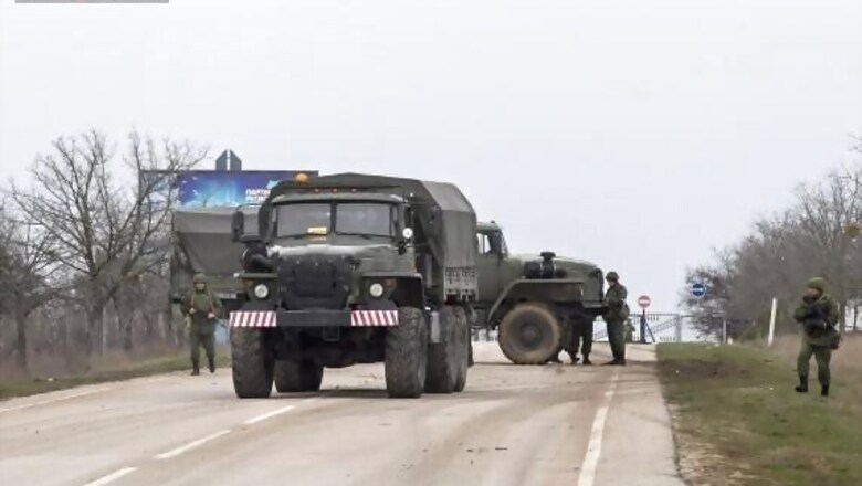 Putin ready to invade Ukraine; Kiev warns of war
