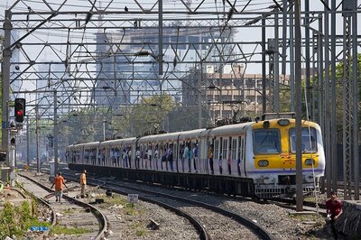 Local Train Derails in Mumbai, Services Affected