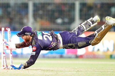 IPL 2024: KKR's Phil Salt Produces Last-ditch Run Out to Help Side Clinch Thriller Against RCB | WATCH