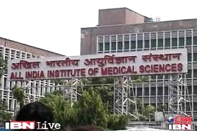 AIIMS demand: UP residents to send 'selfie with patients' to Modi