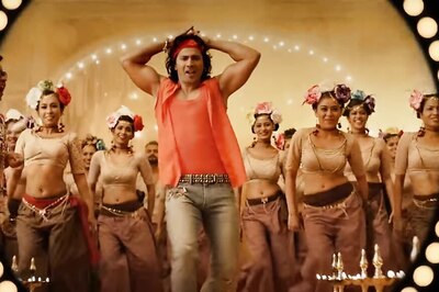 Judwaa 2 Movie Review: This Dose of Nostalgia Dumbs You Down