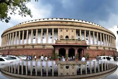 Farm Laws Deadlock: Bill Introduced, Zero Hour Taken Up in Lok Sabha Amid Din