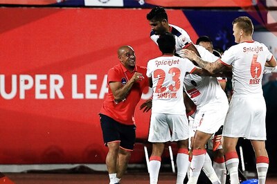 ISL: Hosts Delhi Dynamos eye top spot against struggling NorthEast United