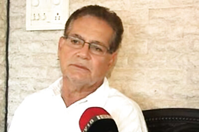 Salim Khan turns script doctor for 'Sher Khan'