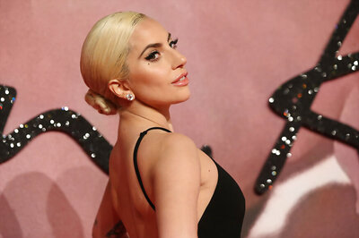 Lady Gaga Pays Tribute to Amy Winehouse