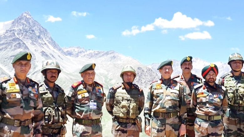 Kargil Vijay Diwas's Eve: CDS Bipin Rawat Visits Areas Along LoC in Dras Sector