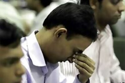 Investors lose Rs 6-trillion in Sensex crash