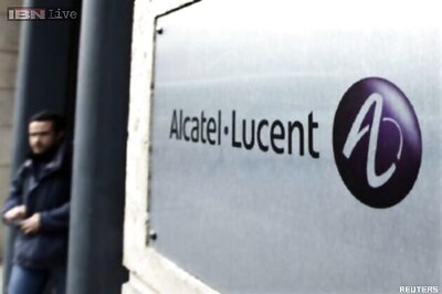 Alcatel-Lucent plans layoff, to cut 10,000 jobs worldwide: Reports