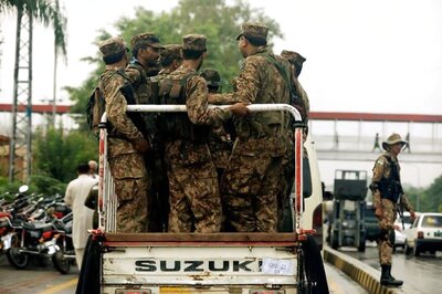 Military Fans Out Across Pakistan Ahead of Elections