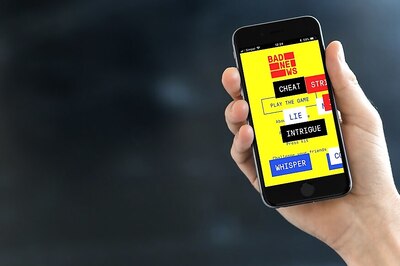 Play 'Fake News Tycoon' to Combat Misinformation