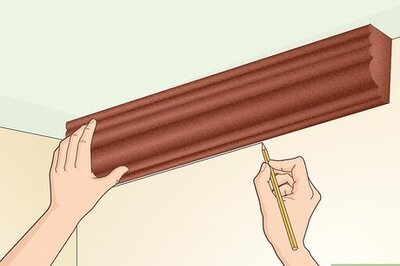 How to Cut Crown Molding