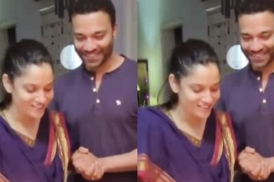 Ankita Lokhande and Vicky Jain Cut Cake to Celebrate Pavitra Rishta 2 Release