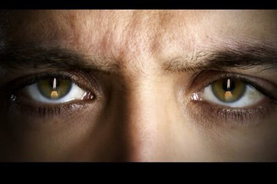 Watch: Hrithik Roshan's Intense Eyes Will Captivate You In 'Kaabil' Teaser