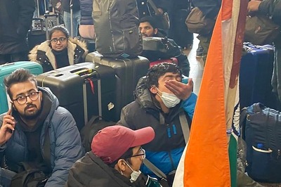 Indian Medical Students Abroad Join Forces to Help Peers Stranded in War-torn Ukraine