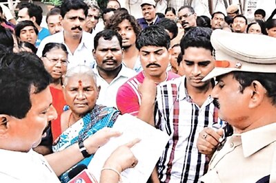 Hyderabad: Danam takes swipe at Sabita Reddy