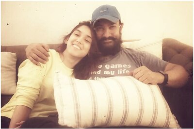 Aamir Khan Flies to Bengaluru to Attend Play Directed By Daughter Ira