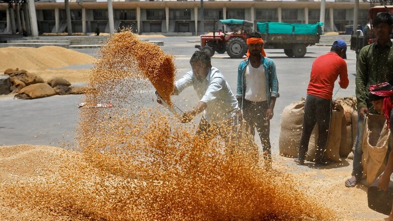 Wheat, Atta, Rice Prices Under Control; Sufficient Foodgrain Stocks Available, Says Govt