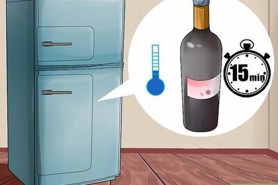 How to Chill Wine