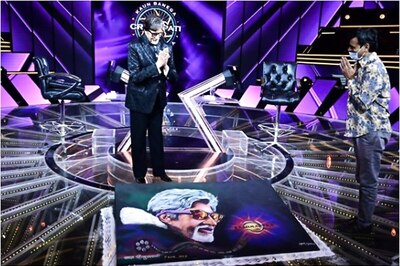 KBC 12: Here's How Amitabh Bachchan Fan Surprised Him on Completing 51 Years in Film Industry