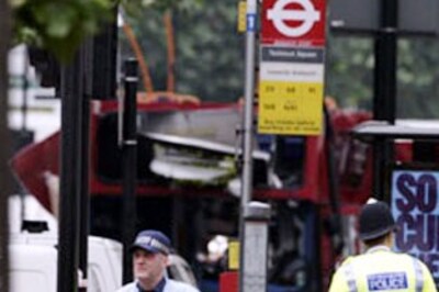 UK cops release new video of July 7 bombers