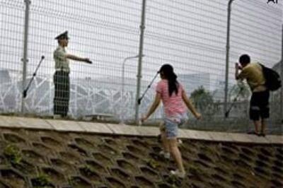 Chinese cops kill 5 Muslims planning 'holy war'