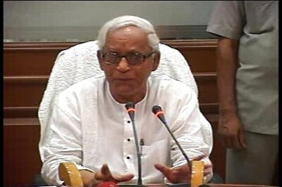 Manmohan Singh govt a sinking boat: Buddhadeb