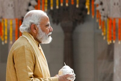 After Grand Inauguration by PM Modi, Over 5 Lakh Devotees Throng Kashi Vishwanath Dham on First Day of 2022