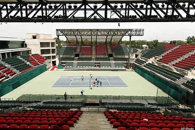 Gill inaugurates refurbished tennis stadium