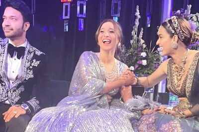 Kangana Ranaut Makes Grand Entry at Ankita Lokhande's Sangeet Ceremony With 5 Bodyguards; Video