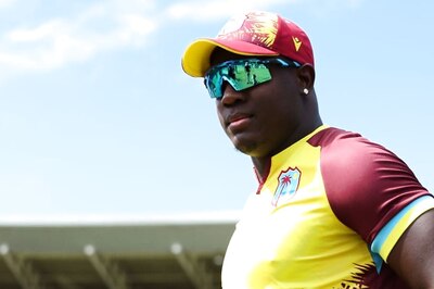 'To Hold his Composure in a WC Game...': WI Skipper Rovman Powell All Praise for Roston Chase After Opening Day Win Over PNG