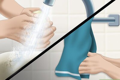 How to Put Contact Lenses in Your Child's Eyes