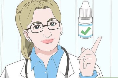How to Treat Eyebrow and Eyelash Lice