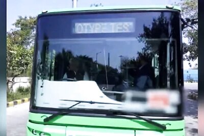 Delhi Begins Test Run of Mohalla Bus Service, To Offer Easy Connectivity On Narrow Roads