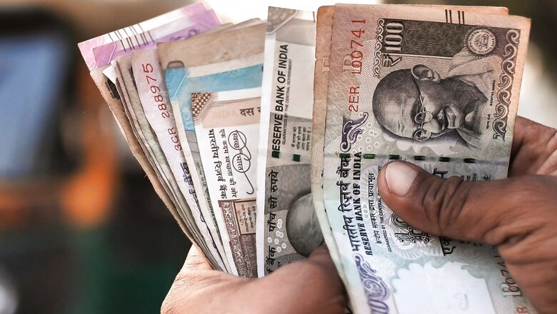 Indian Companies Expected To Witness Median Salary Hike Of 10% in FY23; Check Details