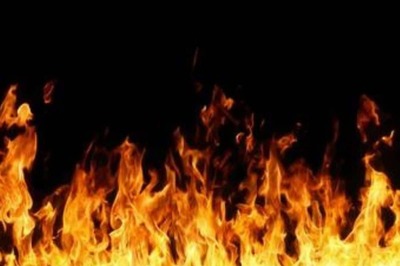 Fire Destroys 20 Godowns in Pune; No Casualty