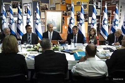 Israeli PM sees Morsi's fall as sign of political Islam's weakness