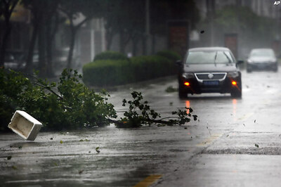 Typhoon Haikui hits China, Zhejiang battered