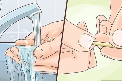 How to Remove a Broken Contact Lens