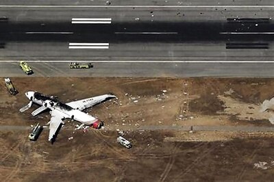 Investigators seek cause of deadly plane crash in San Francisco
