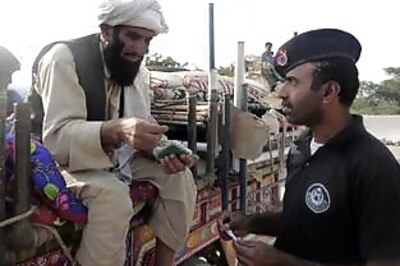 60 terrorists killed as Pak battles terror groups