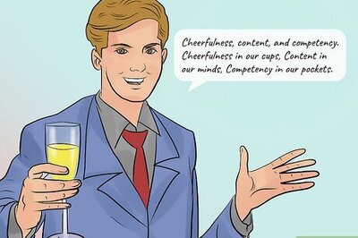 110+ Good Toasts for Everyone in Your Life (With Tips & Examples)