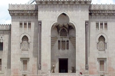 Members of Student Outfits Held for Plan to Obstruct TRS Leaders' Visit to Osmania University