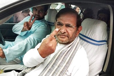 Sharad Yadav Slams Modi Govt Over Unemployment, Economic Slowdown