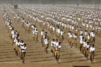 RSS organ slams 'secular brigade' for Iftar 'tokenism'
