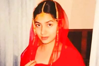 When Mahira Khan Had To Clean Toilets And Sweep Floors Abroad To Make Ends Meet