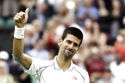 Djokovic, Sharapova enter last-16 at Wimbledon